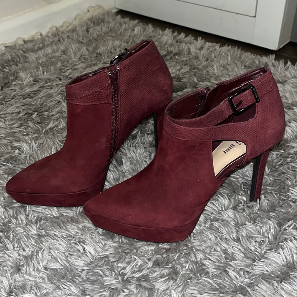 Gianni Bini Booties